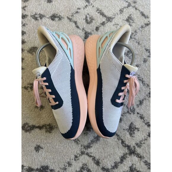 Kizik Athens Womens Bahama Size 10.5 wide. Hands Free Slip on Sneakers - Picture 3 of 11